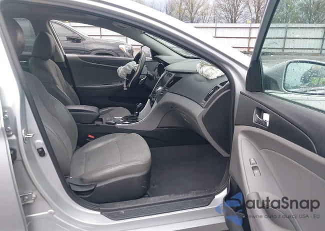 5NPEC4AC7DH619510: 44544252