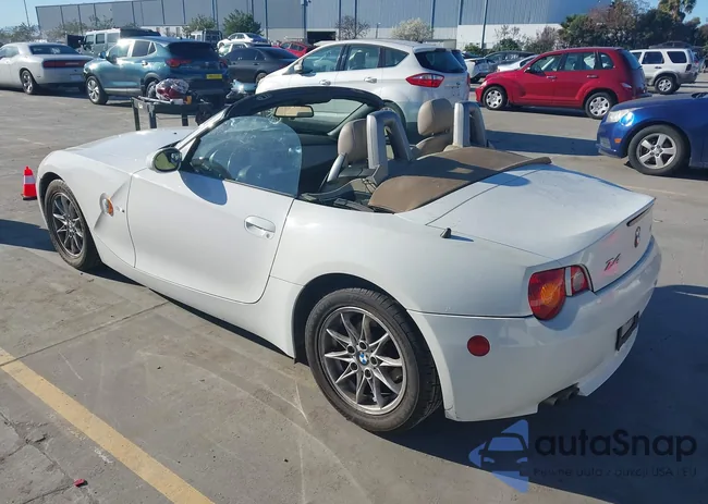 4USBT33443LS47731: 44544333