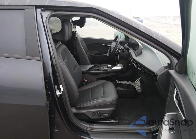 KNDC3DLC1N5081294: 44544352