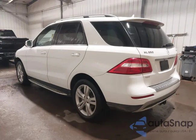 4JGDA5HB4FA590946: 44544417