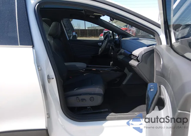 1V2WNPE82PC024827: 44544546