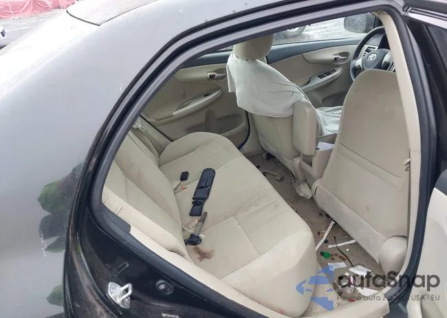 2T1BU4EE9BC579152: 44545789