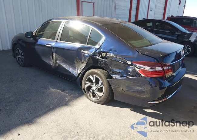 1HGCR2F3XHA166520: 44545858