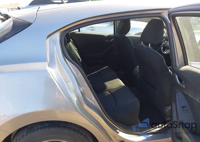 JM1BM1L75E1202717: 44545991