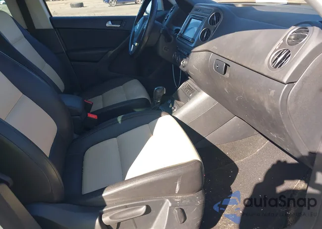 WVGSV7AX1HK022308: 44546113