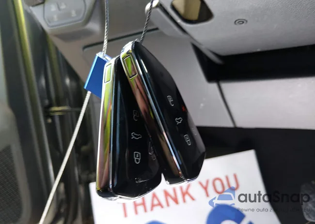 1V2JE2CA0SC207431: 44545308