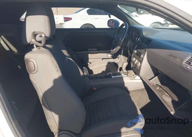 2C3CDYAG2CH189041: 44545470