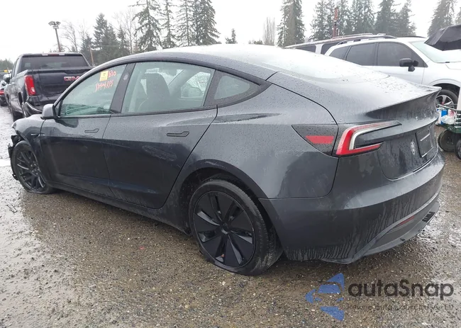 5YJ3E1EB4RF744696: 44546750