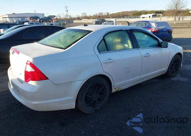 3FAHP0CG2BR193803: 44546987