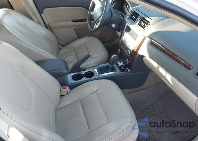 3FAHP0CG2BR193803: 44546987