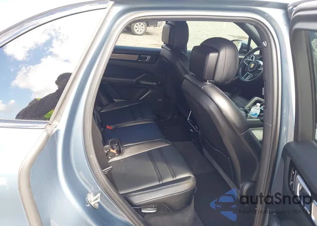 WP1AA2AYXKDA01183: 44547056