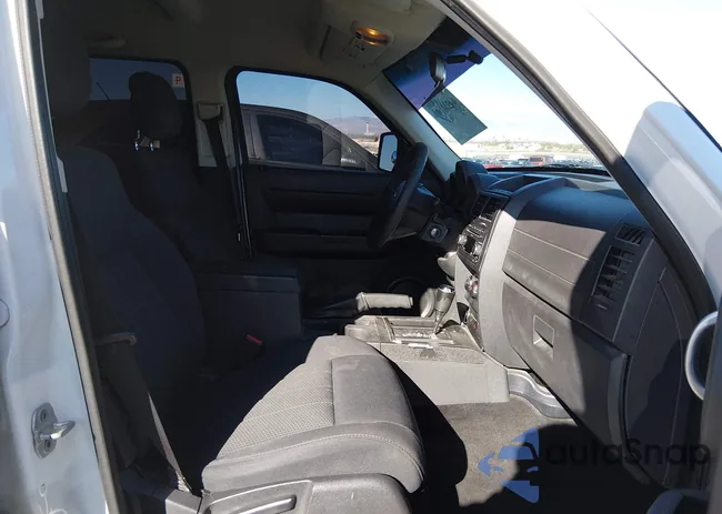 1D4PT4GK5BW574374: 44546199