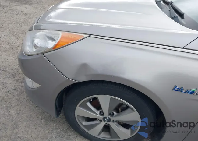 KMHEC4A47CA038017: 44546353