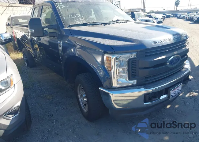 1FT7X2B68JEC48749: 44546380