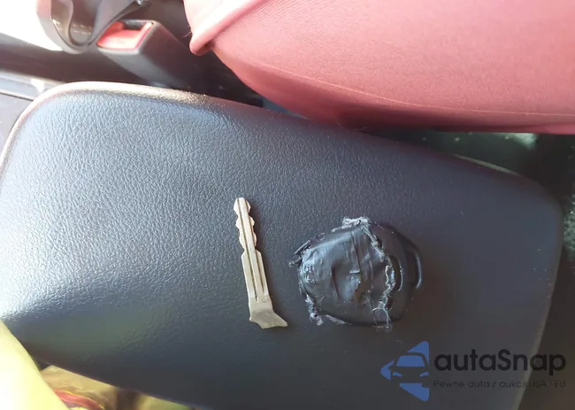 2T1BU4EE5DC075040: 44546503