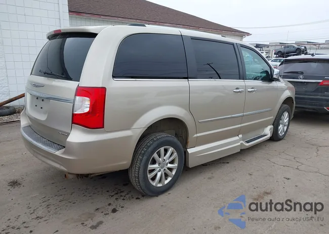 2C4RC1GG6GR158222: 44547553