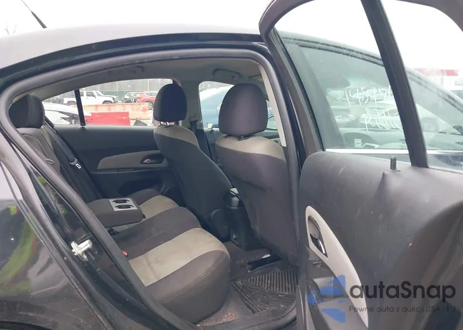 1G1PC5SH4C7303261: 44547610