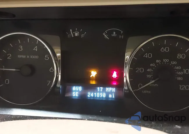 3LNHM28T77R609125: 44547913