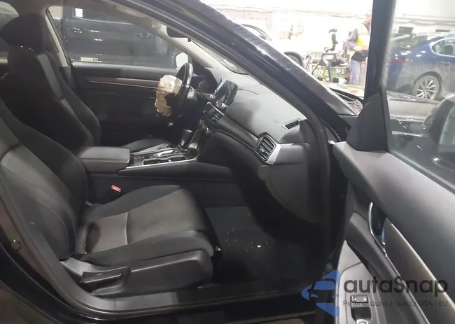 1HGCV1F10MA008203: 44548123