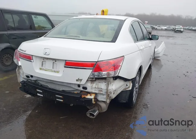 1HGCP2F80CA065562: 44547287