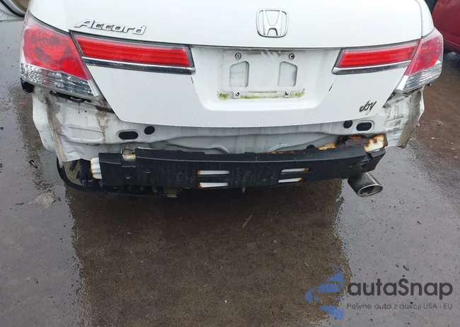 1HGCP2F80CA065562: 44547287