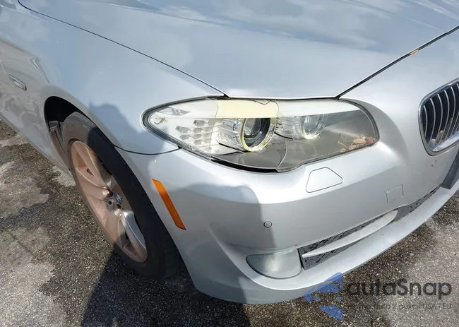 WBAXG5C53CDX05545: 44547295