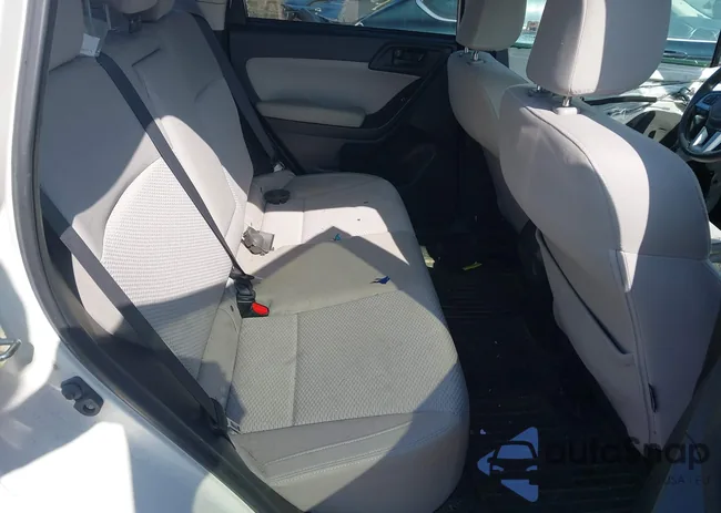 JF2SJAEC1HH538767: 44547320