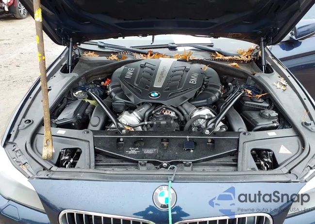 WBAFU9C58BC786378: 44547353