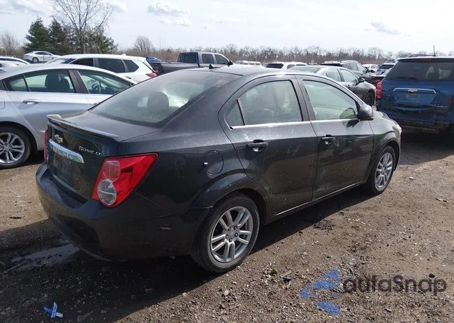 1G1JC5SH5E4121708: 44547512