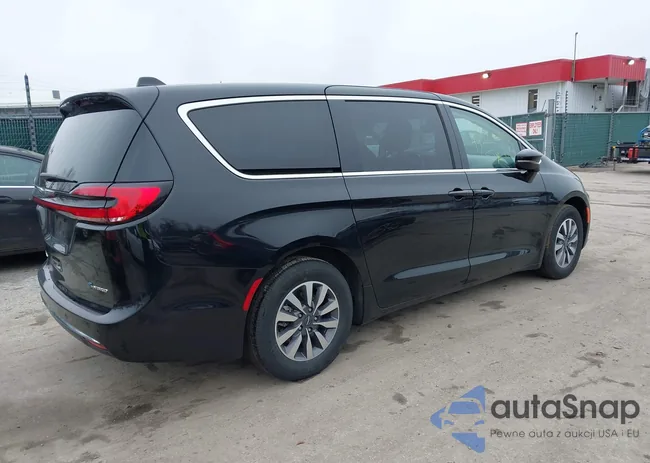 2C4RC1S73RR156938: 44548600