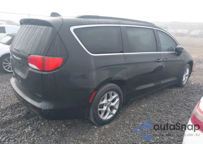 2C4RC1DG4JR168095: 44548618