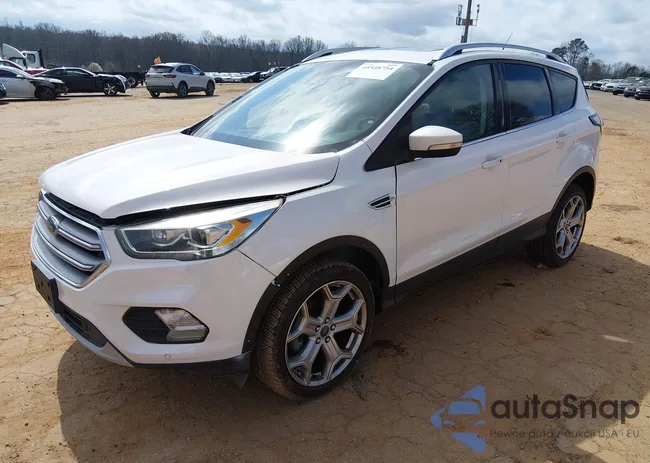 1FMCU0JD4HUD20523: 44548754