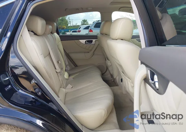 JN8CS1MU1DM140944: 44548797