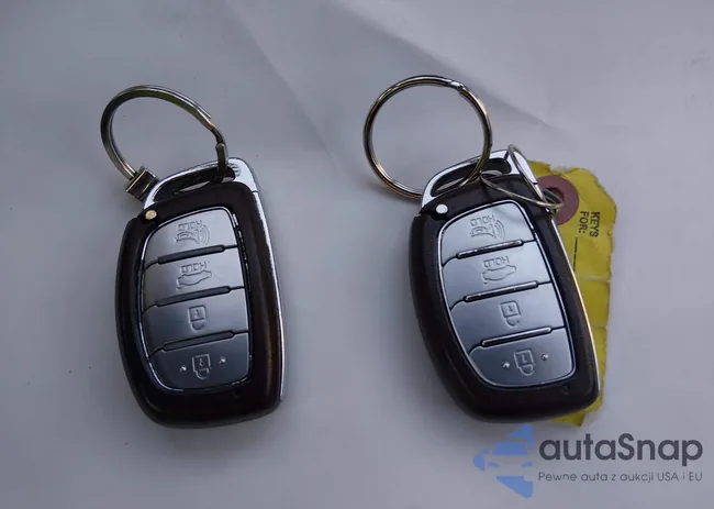 5NPE34AF4JH605893: 44548830