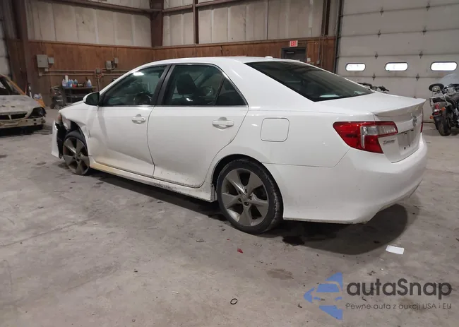 4T1BK1FK8CU019695: 44548918