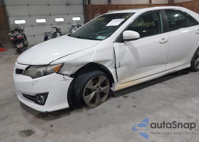 4T1BK1FK8CU019695: 44548918