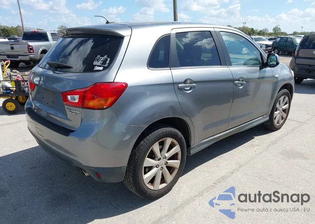 4A4AP4AU3EE008766: 44549001