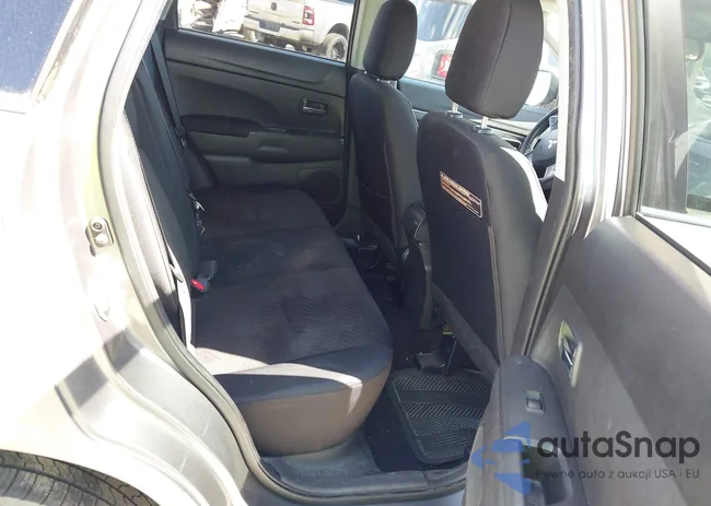 4A4AP4AU3EE008766: 44549001