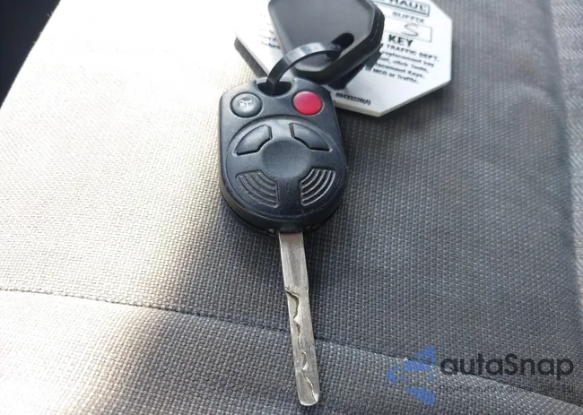 1FTYR1ZM3GKA58574: 44549081