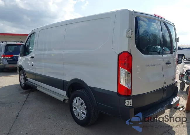 1FTYR1ZM3GKA58574: 44549081