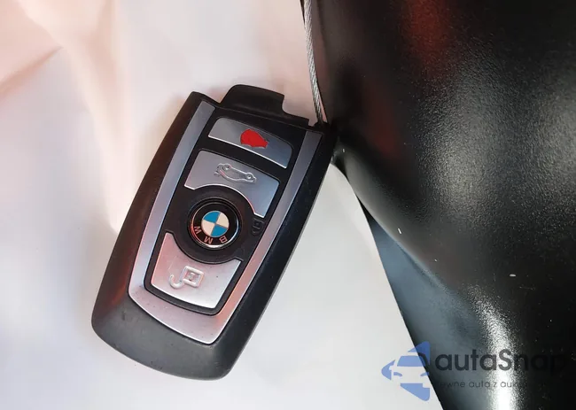 WBAYF8C52ED653076: 44548243