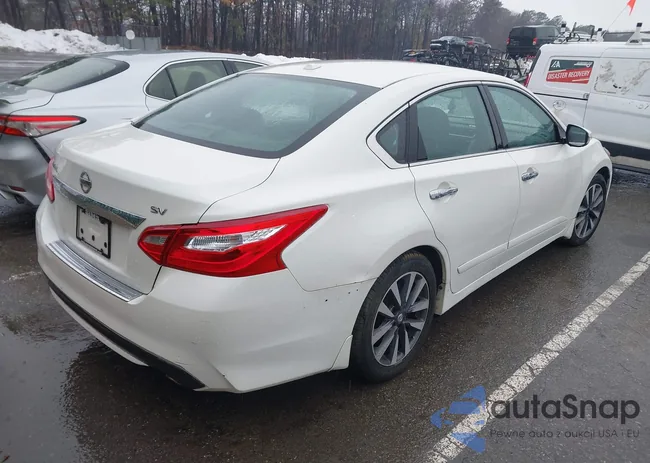 1N4AL3AP7HC276717: 44548294