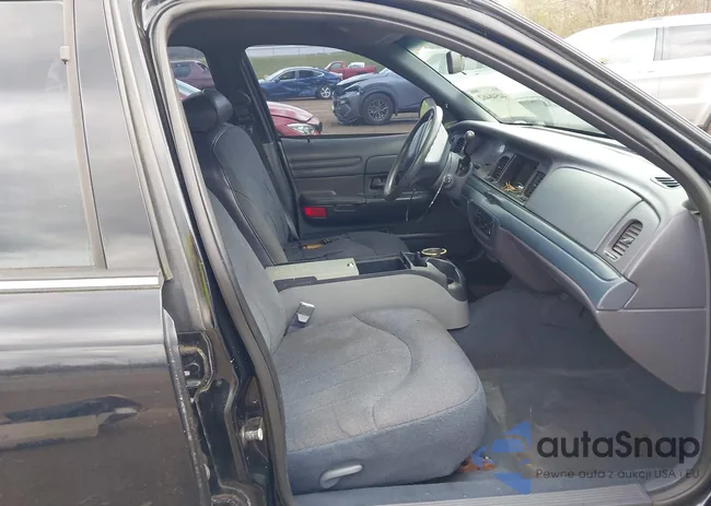 2FAFP71W2WX146871: 44548462