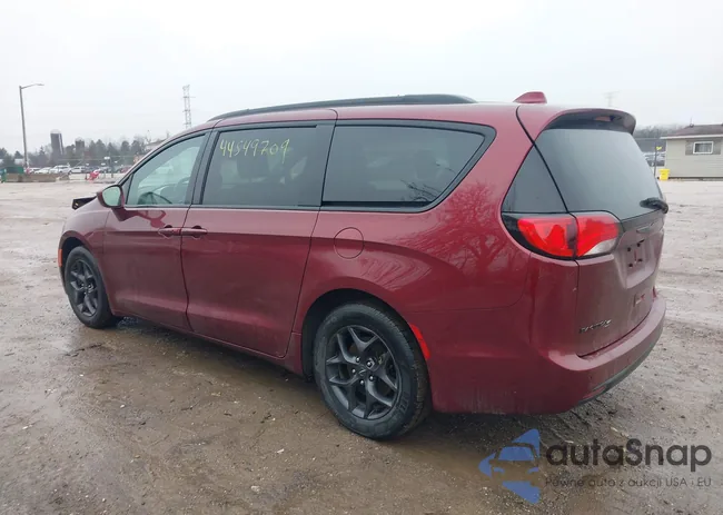 2C4RC1FG7LR123295: 44549709