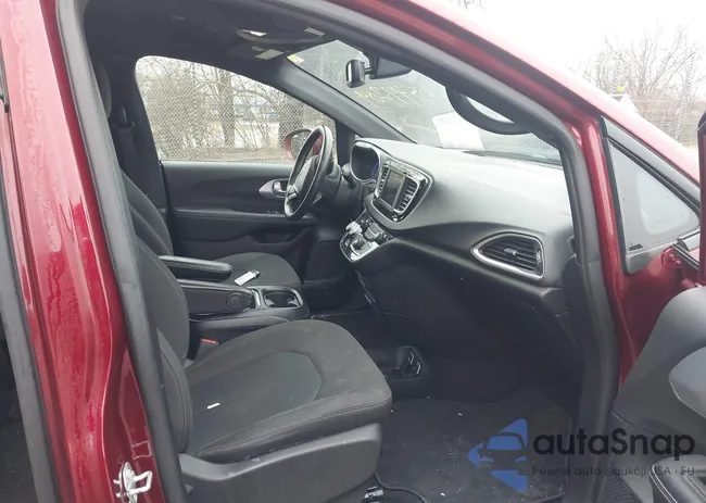 2C4RC1FG7LR123295: 44549709