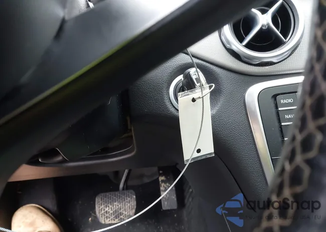 WDCTG4GB5JJ385861: 44549741