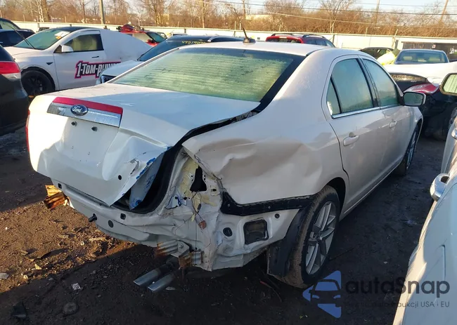 3FAHP0JA2CR341786: 44549848