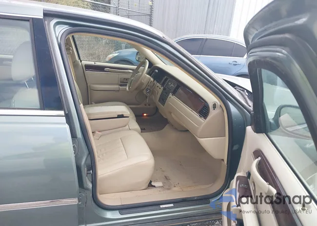 1LNHM81W86Y609819: 44549231