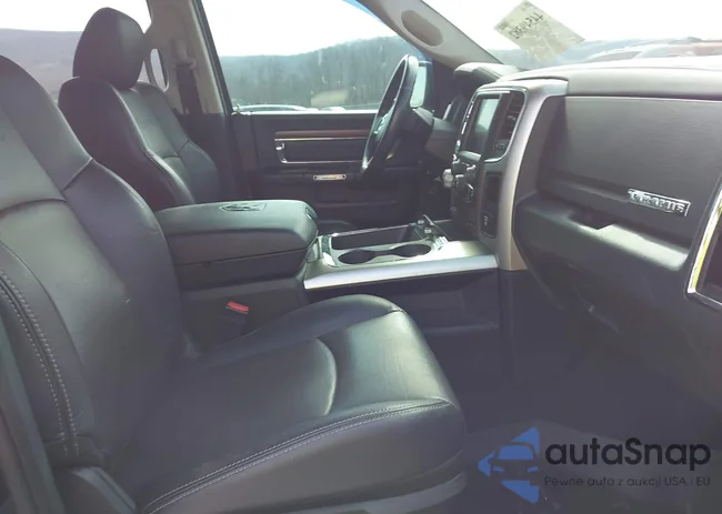 1C6RR7NM2GS359471: 44549382