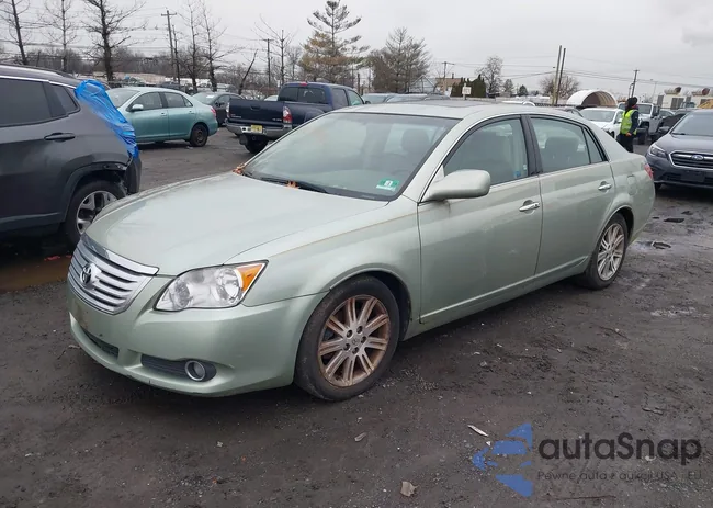 4T1BK36B48U271379: 44549402